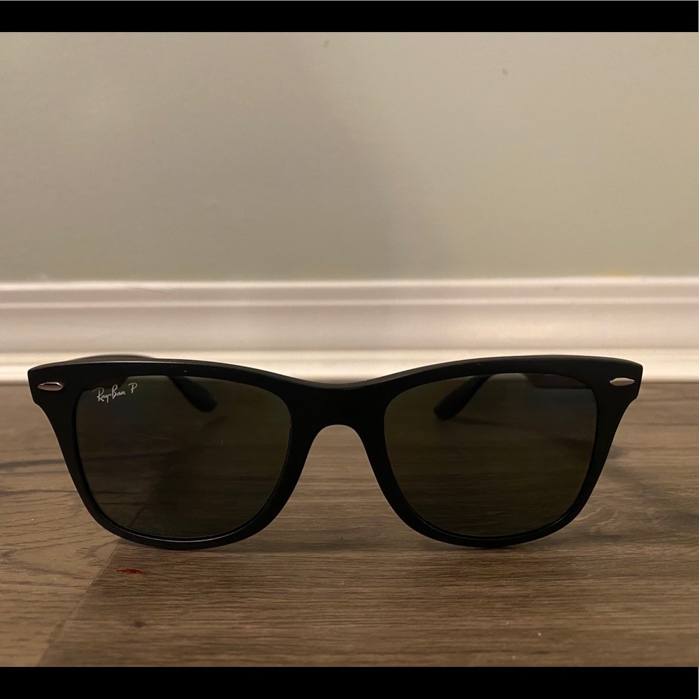 Ray Ban Tech liteforce wayfarer polarized sunglass